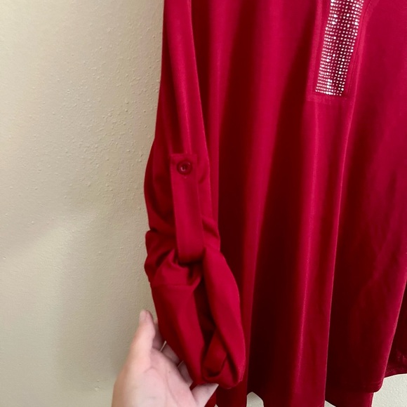 Women’s Sparkle Work Blouse - Picture 3 of 7